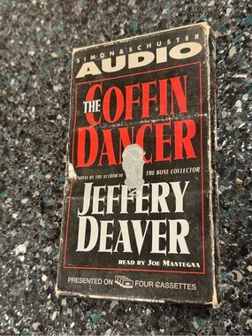 The Coffin Dancer Cassette Audio Book By Jeffery Deaver  4 Cassettes